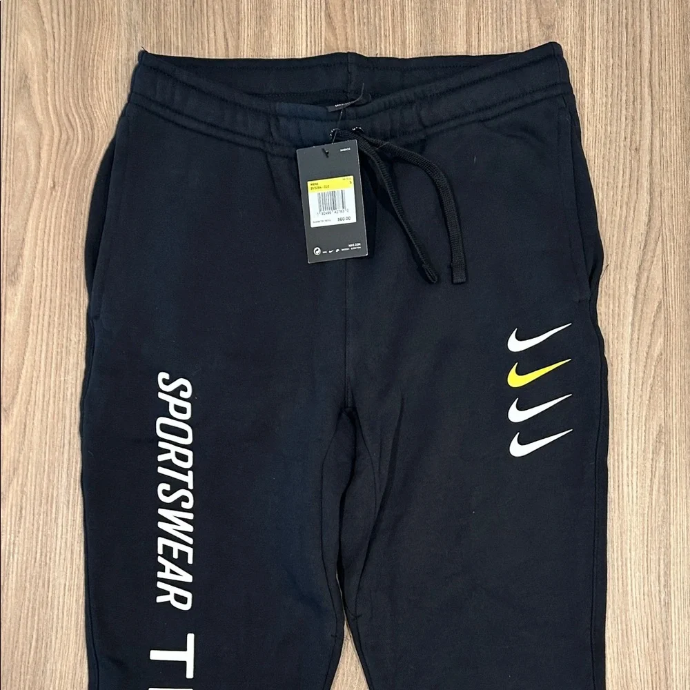 NIKE bundle - Picture 4 of 7